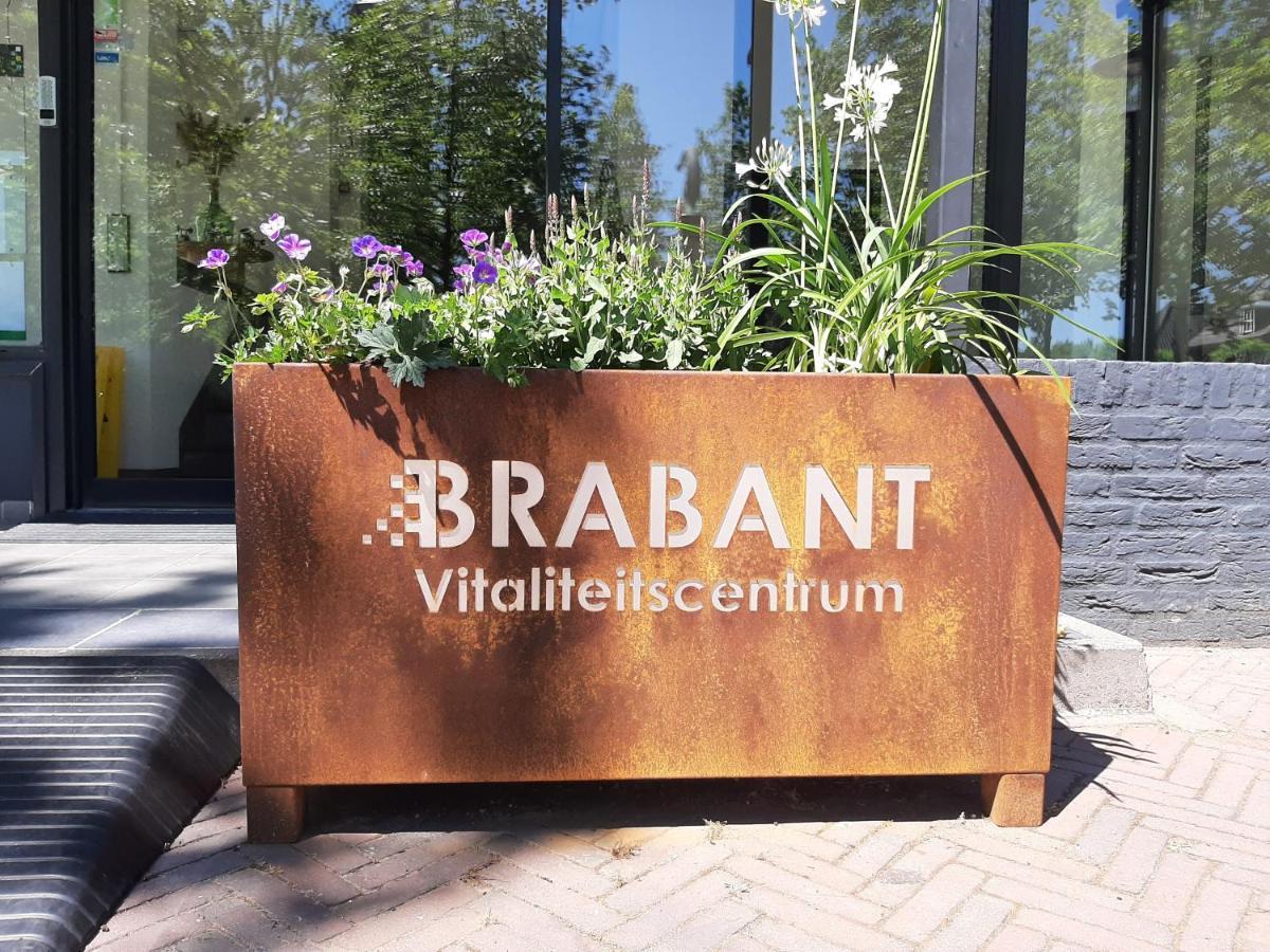 Vitaliteitscentrum Brabant Vierlingsbeek Exterior foto